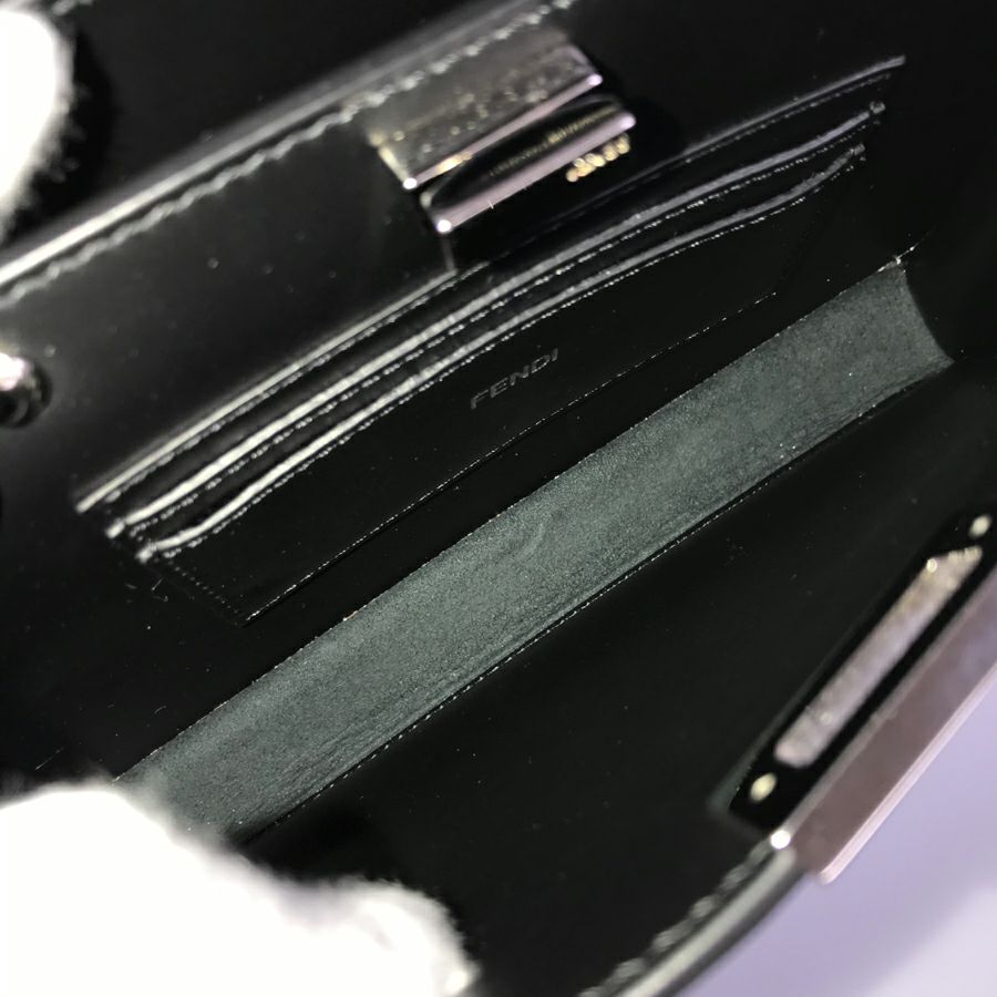 フェンディ ハンドバッグ