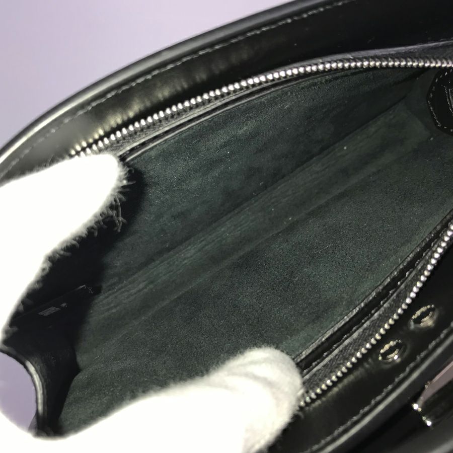 フェンディ ハンドバッグ