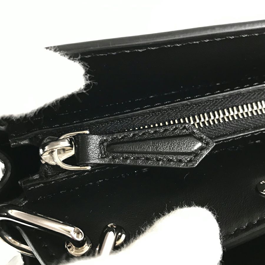 フェンディ ハンドバッグ