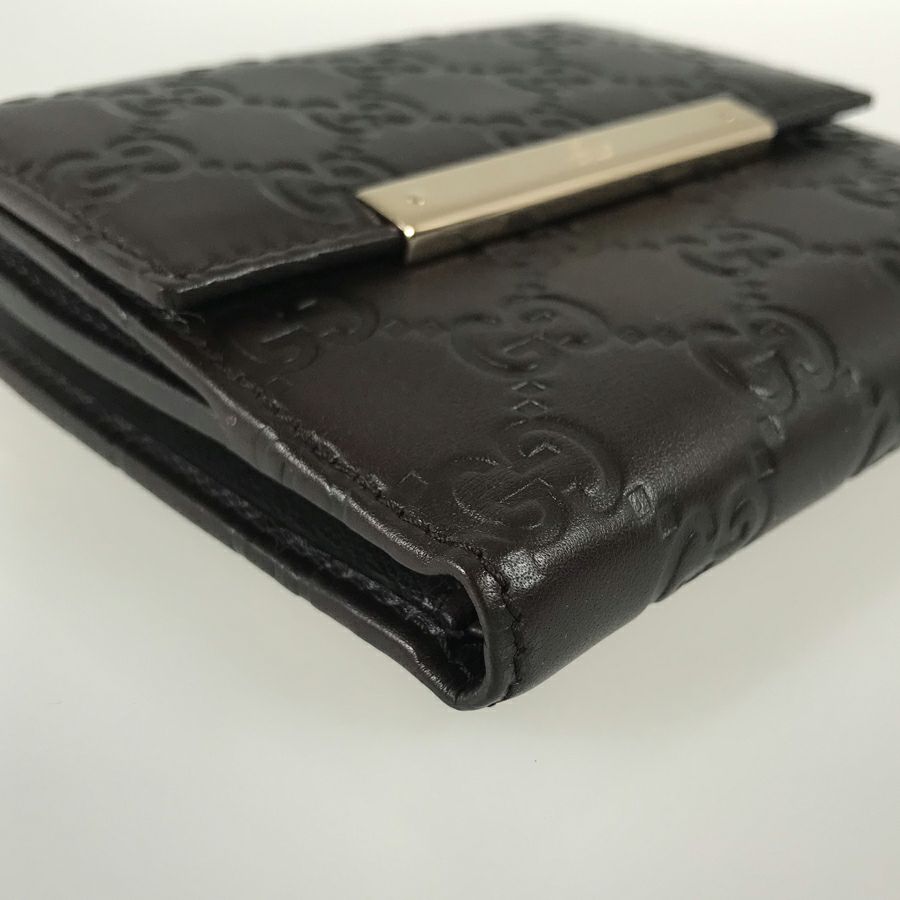 グッチ 二つ折り財布