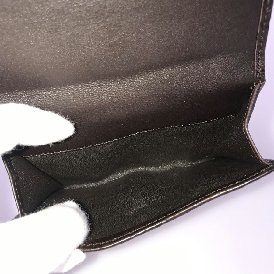 グッチ 二つ折り財布