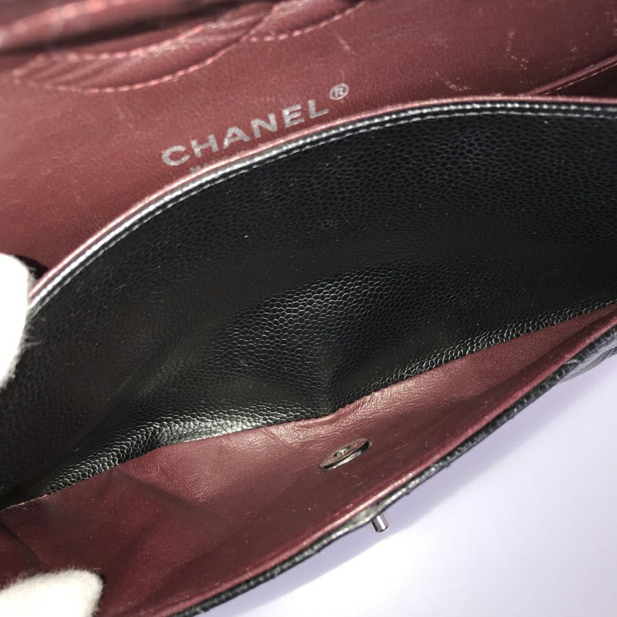 シャネル ショルダーバッグ