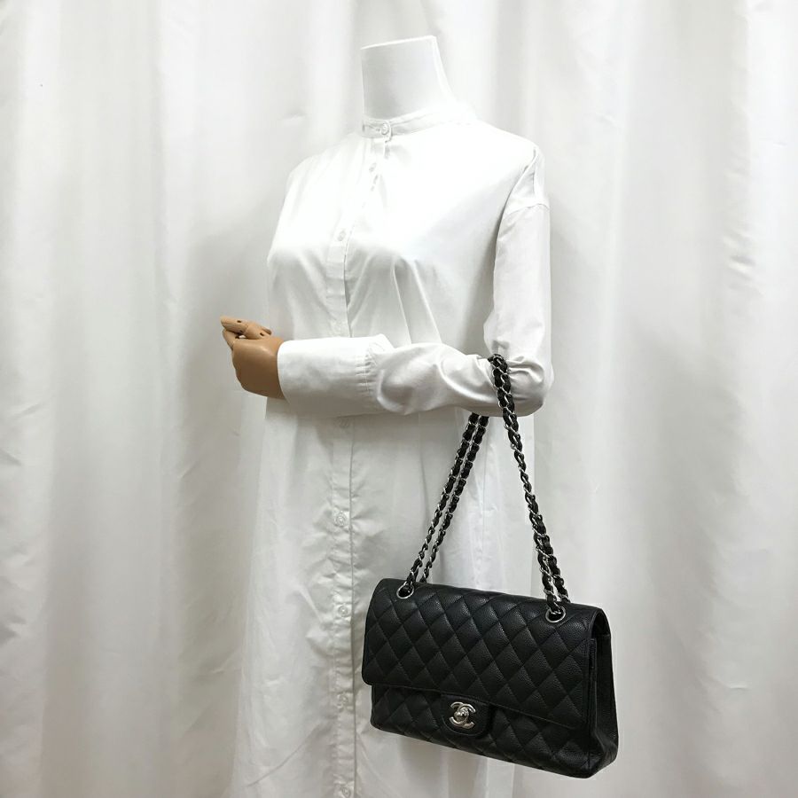 シャネル ショルダーバッグ