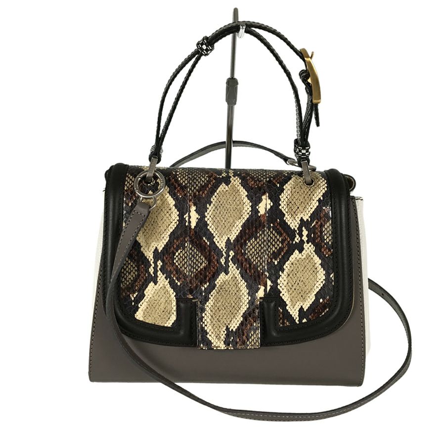 フェンディ ハンドバッグ