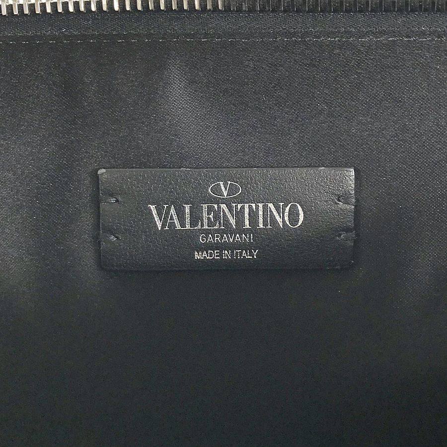 ヴァレンティノ ガラヴァーニ クラッチバッグ