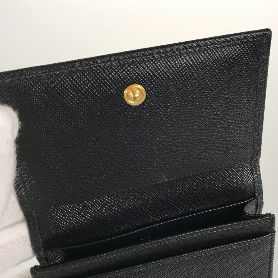 プラダ 名刺入れ