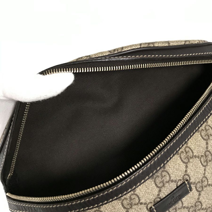 グッチ ボディバッグ