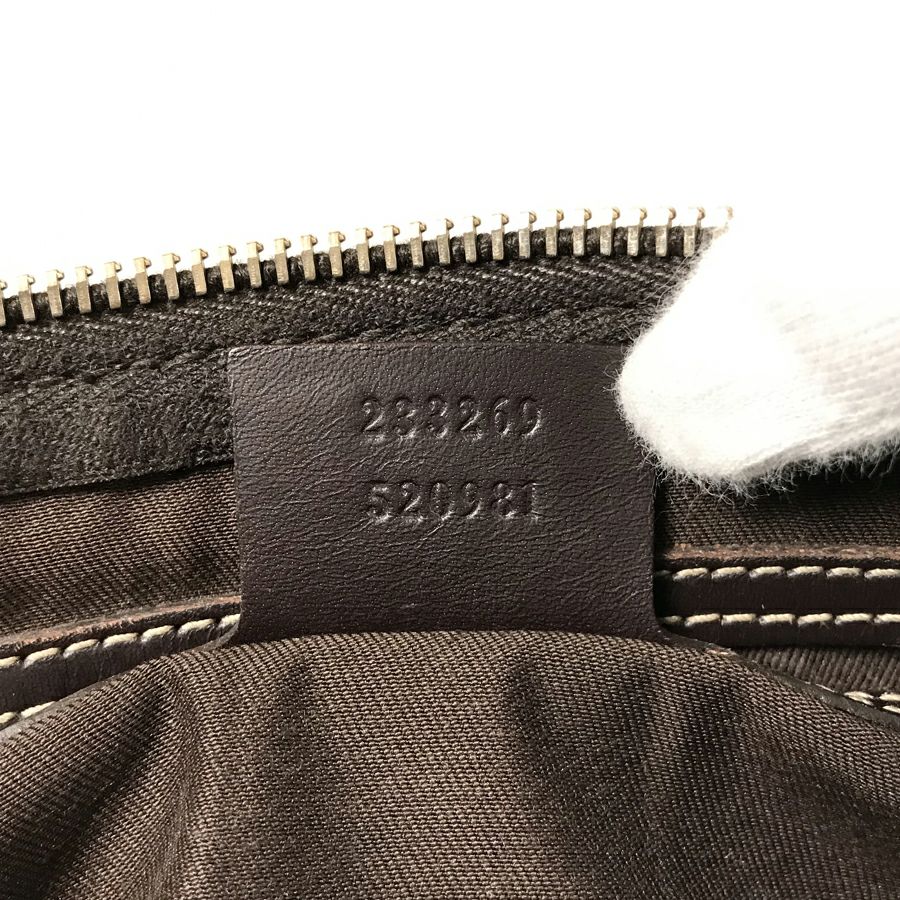 グッチ ボディバッグ