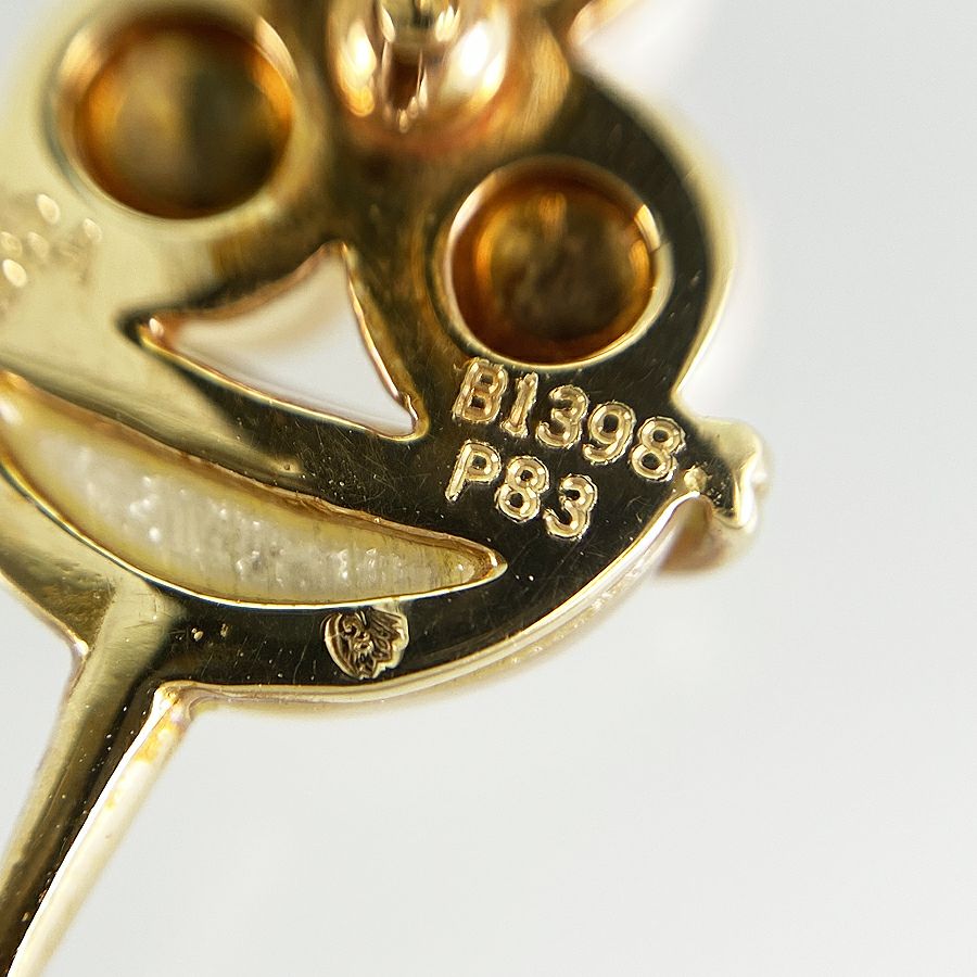 ヴァンクリーフ＆アーペル ブローチ