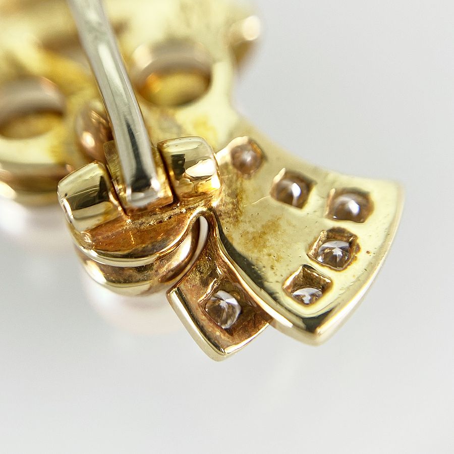 ヴァンクリーフ＆アーペル ブローチ