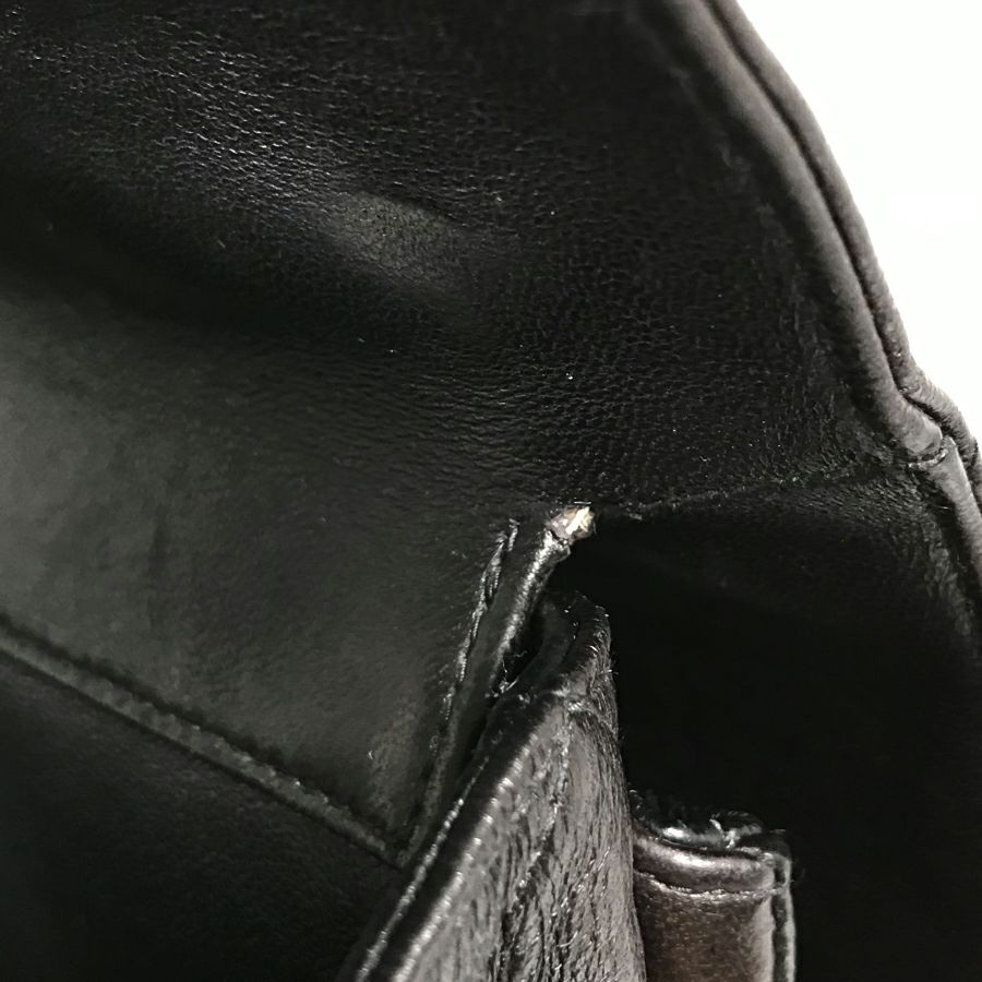 シャネル ショルダーバッグ