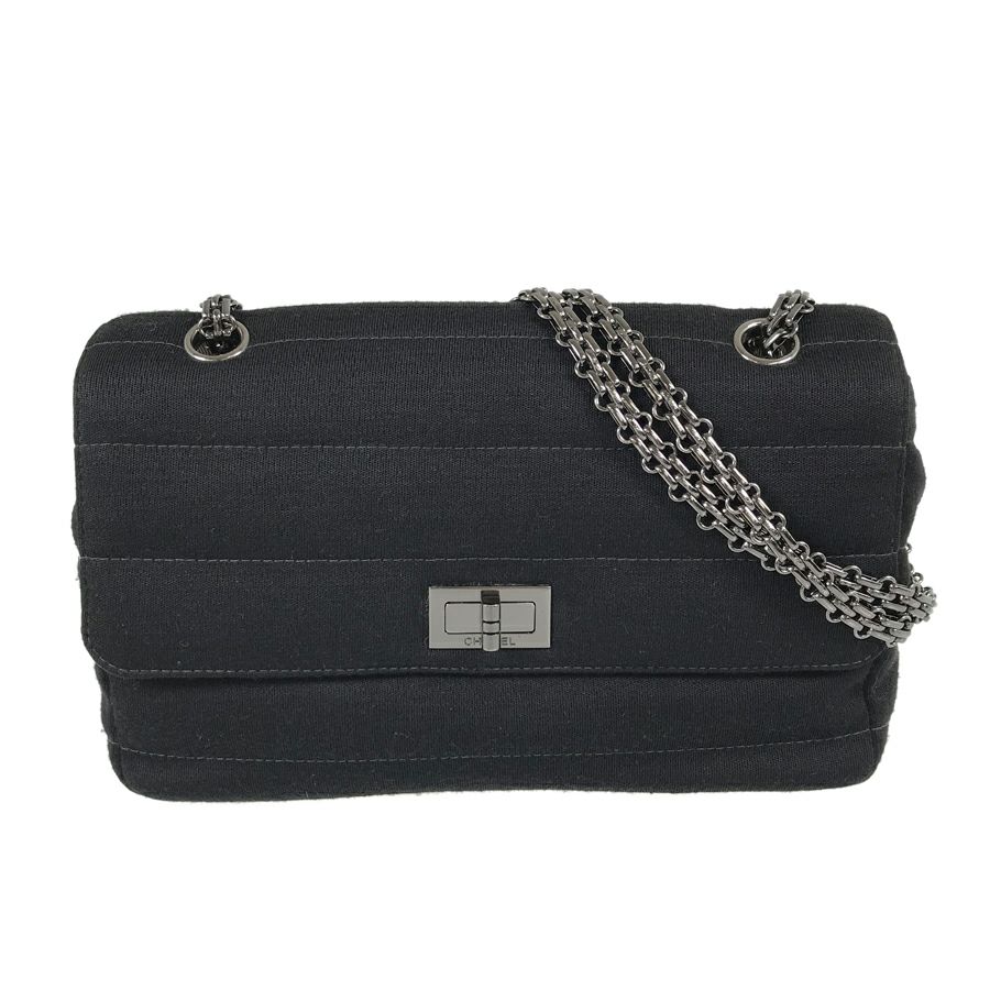 シャネル ショルダーバッグ