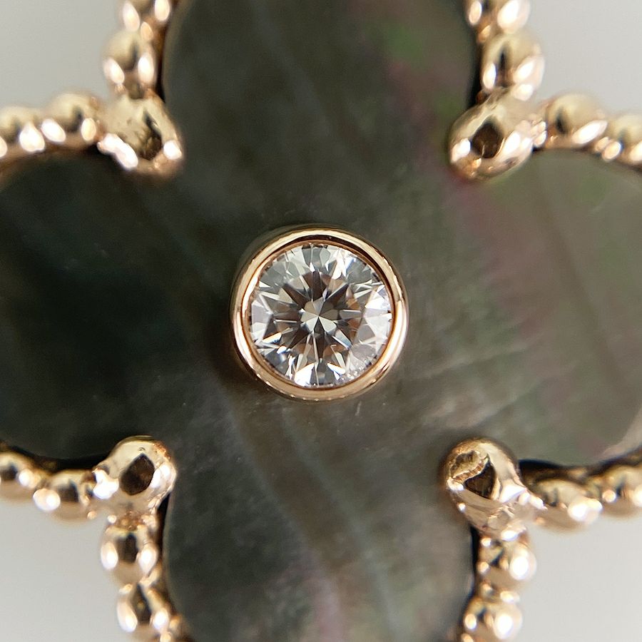 ヴァンクリーフ＆アーペル ネックレス