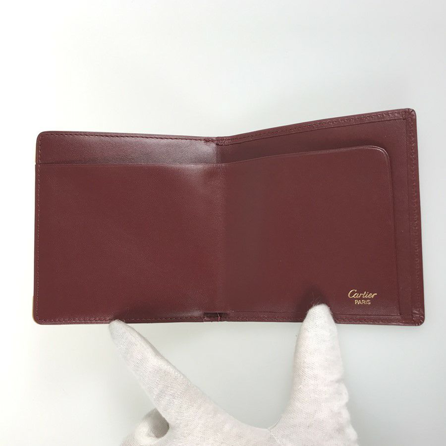 カルティエ 二つ折り財布