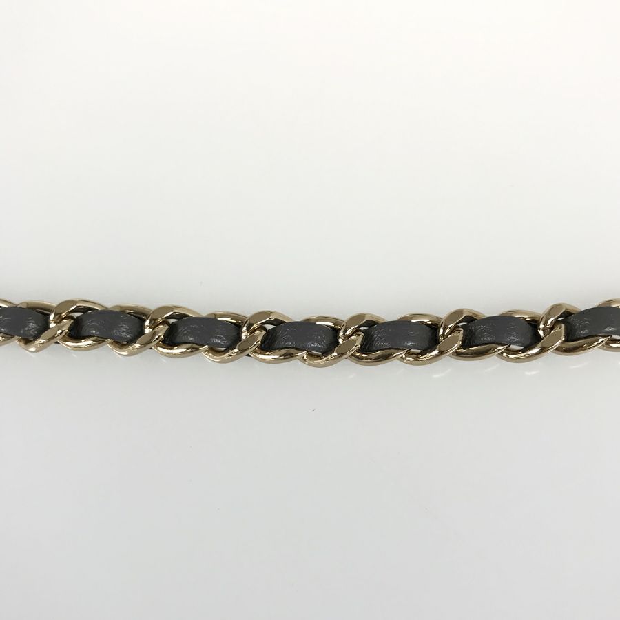 シャネル ショルダーバッグ