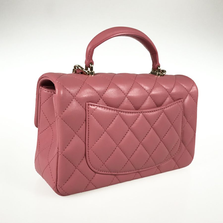 シャネル ショルダーバッグ