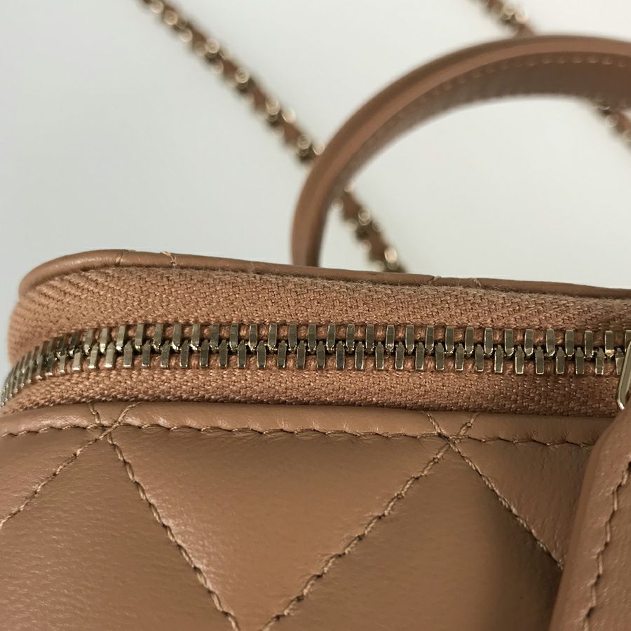 シャネル ショルダーバッグ