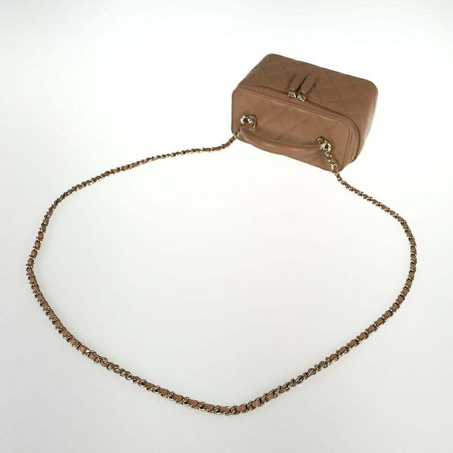 シャネル ショルダーバッグ