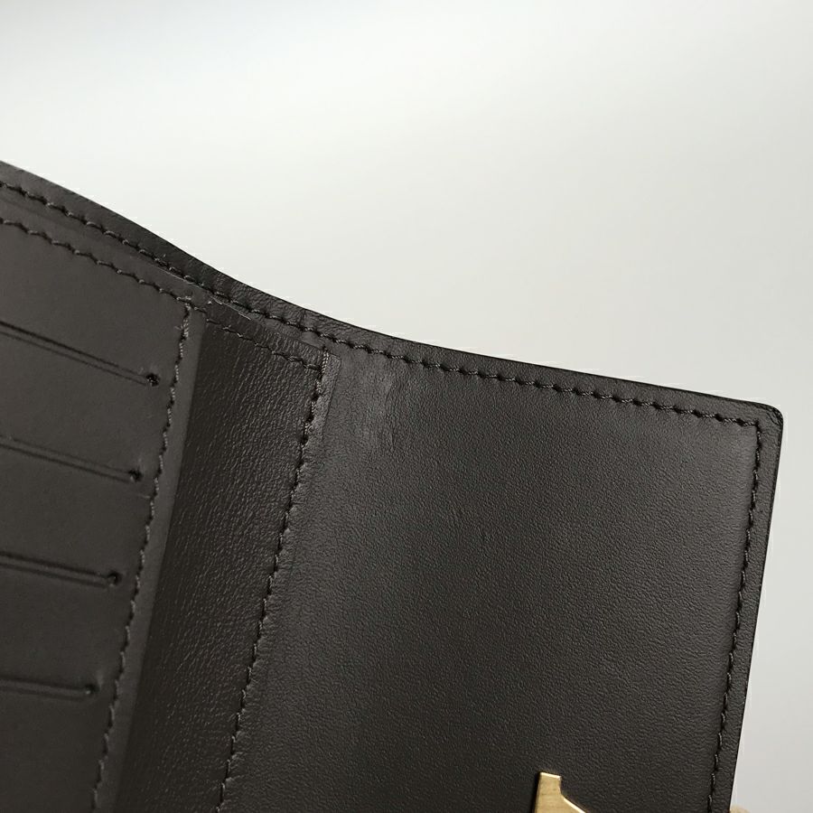 ルイ・ヴィトン 三つ折り財布