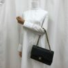シャネル ショルダーバッグ