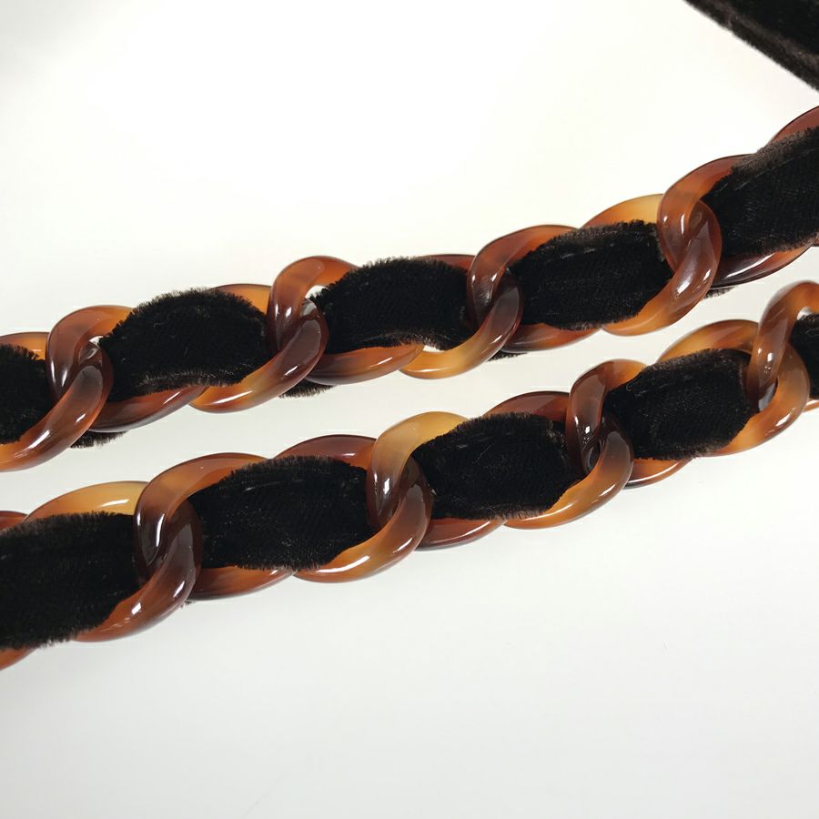 シャネル ショルダーバッグ