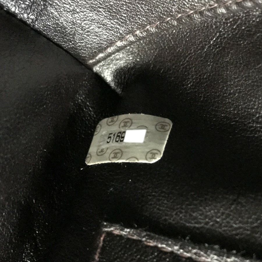 シャネル ショルダーバッグ