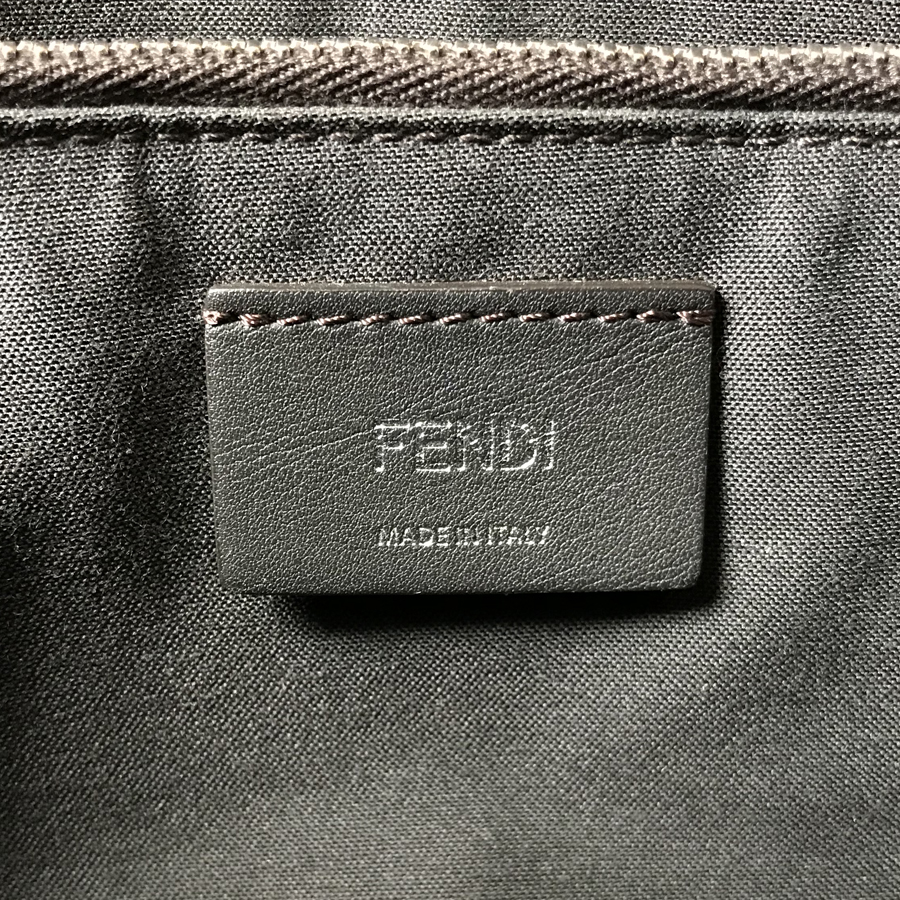 フェンディ ハンドバッグ