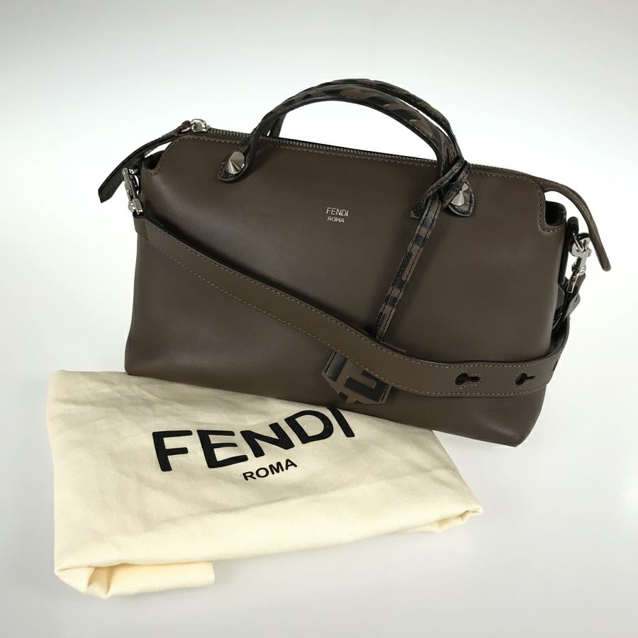 フェンディ ハンドバッグ