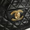 シャネル ショルダーバッグ