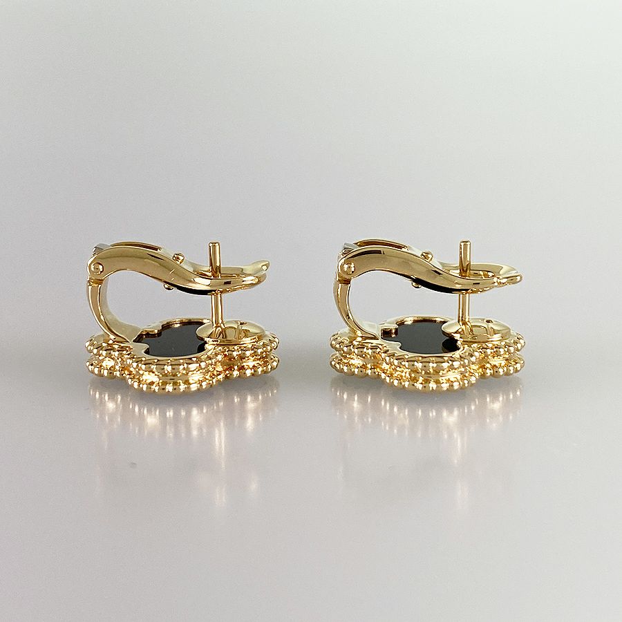 ヴァンクリーフ＆アーペル ピアス