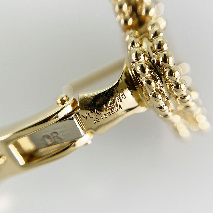 ヴァンクリーフ＆アーペル ピアス