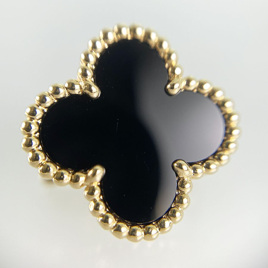 ヴァンクリーフ＆アーペル ピアス