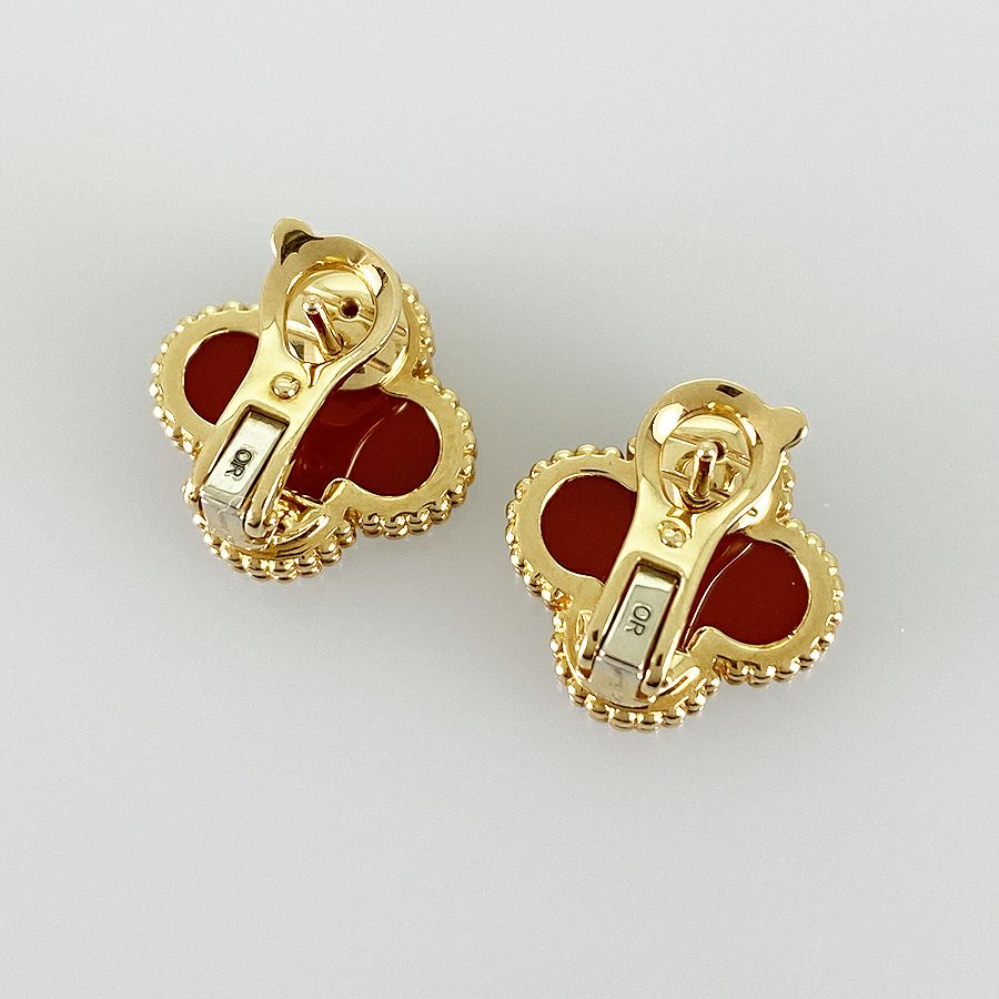 ヴァンクリーフ＆アーペル ピアス