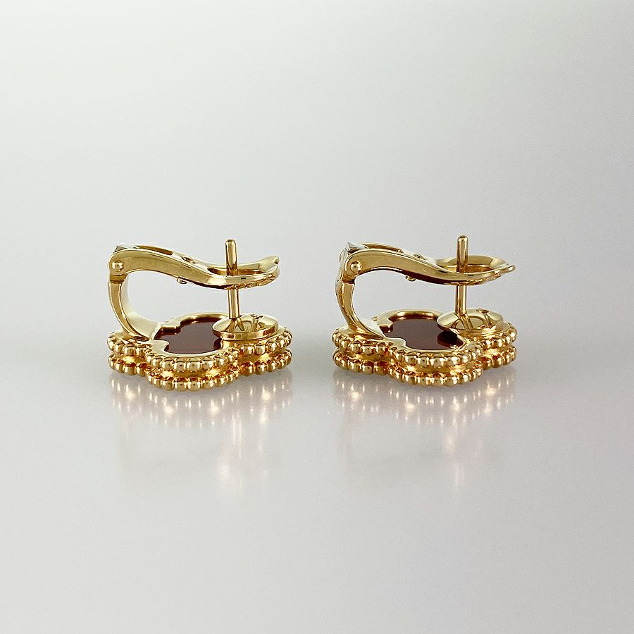 ヴァンクリーフ＆アーペル ピアス