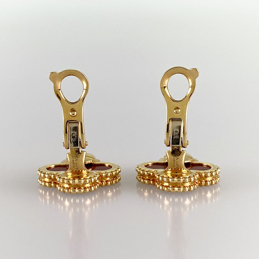 ヴァンクリーフ＆アーペル ピアス