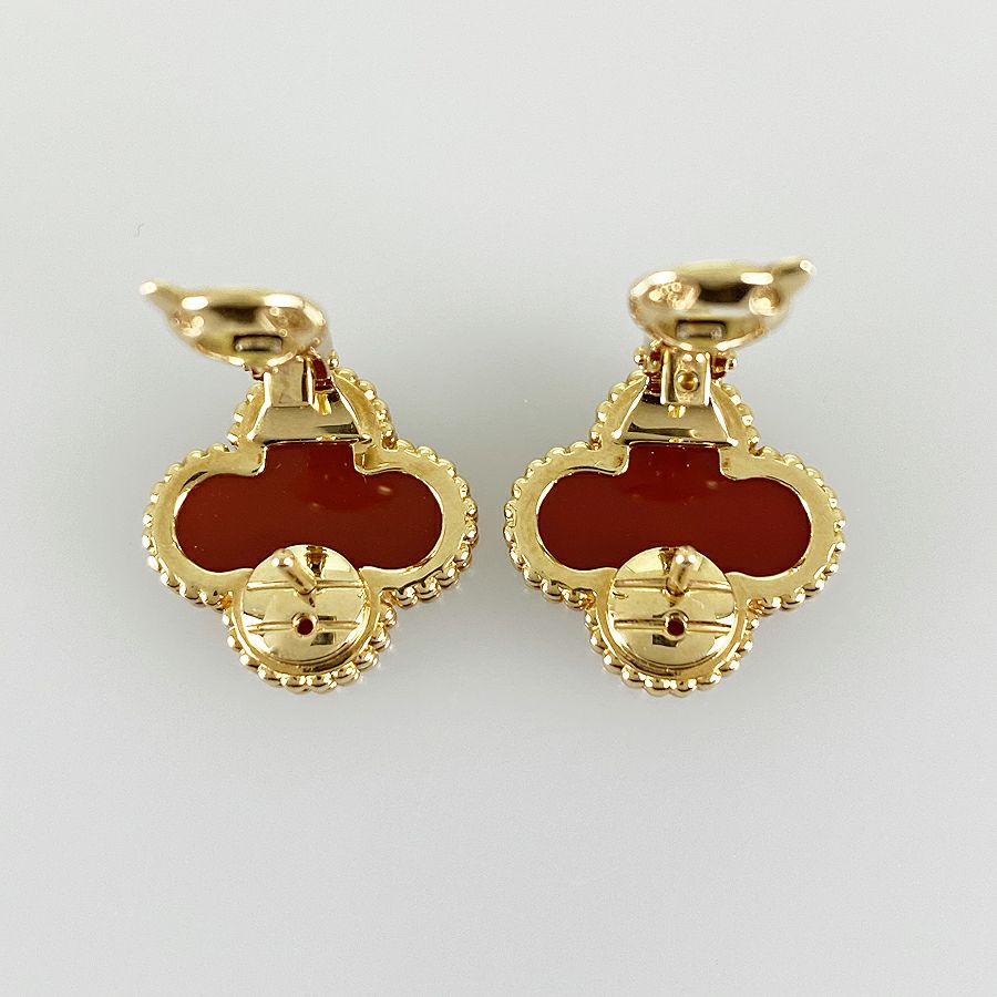 ヴァンクリーフ＆アーペル ピアス