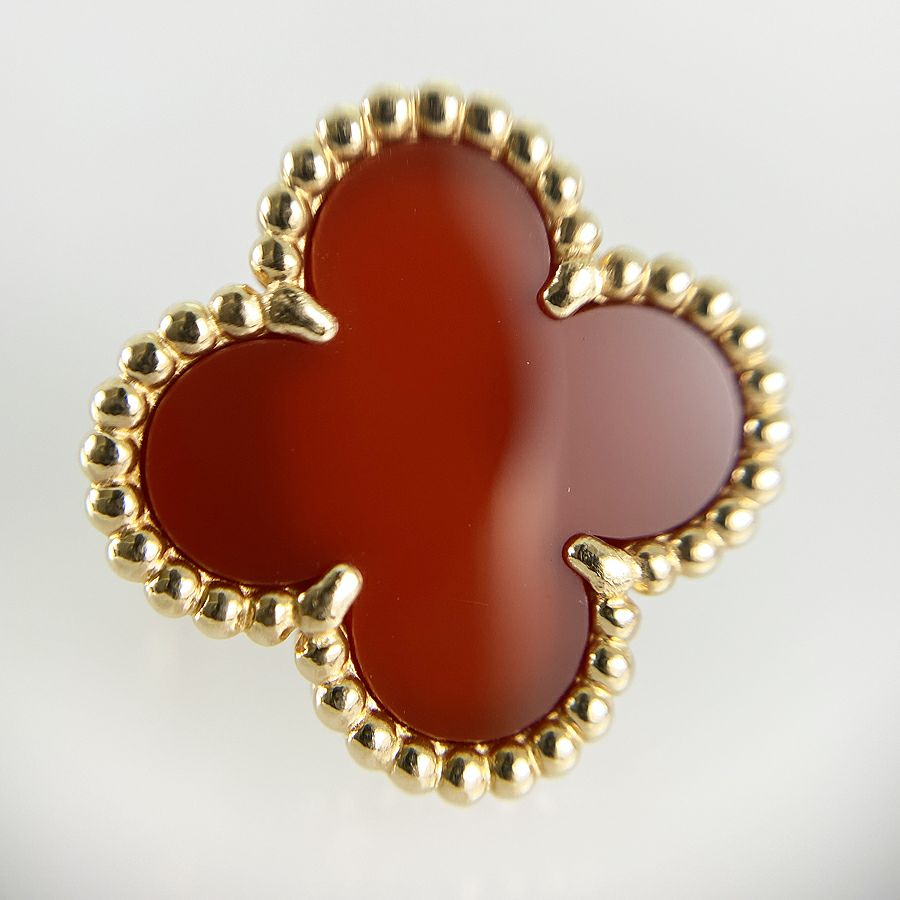 ヴァンクリーフ＆アーペル ピアス