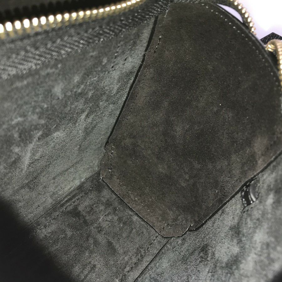 セリーヌ ショルダーバッグ