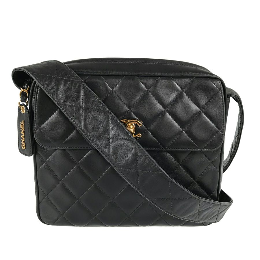 シャネル ショルダーバッグ