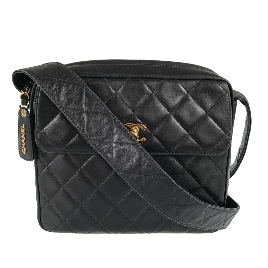 シャネル ショルダーバッグ