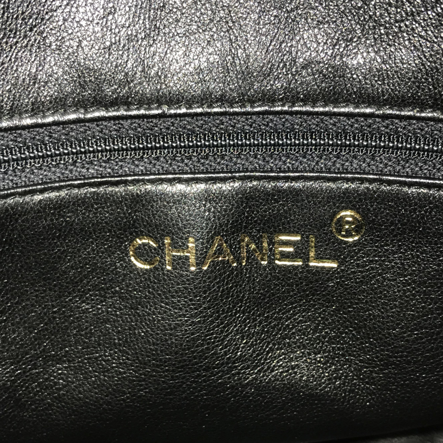 シャネル ショルダーバッグ