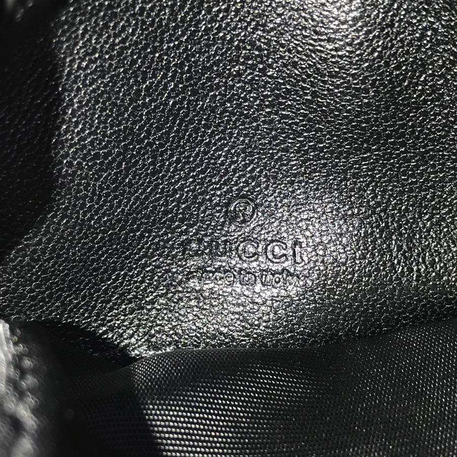 グッチ ショルダーバッグ