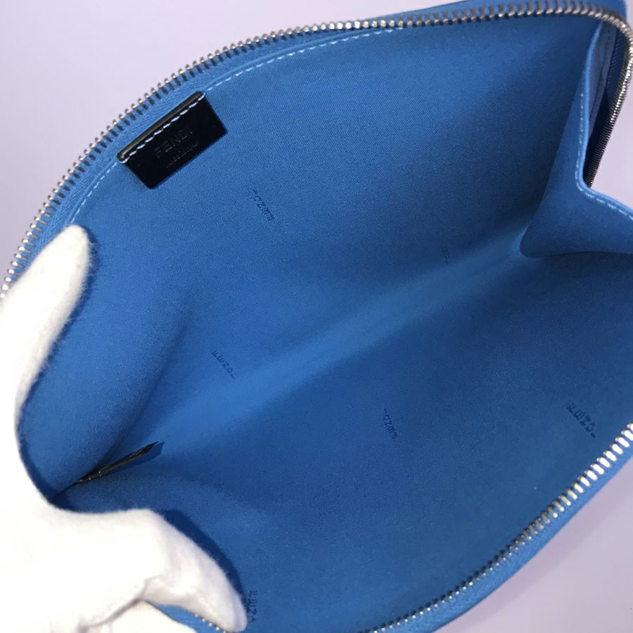 フェンディ クラッチバッグ