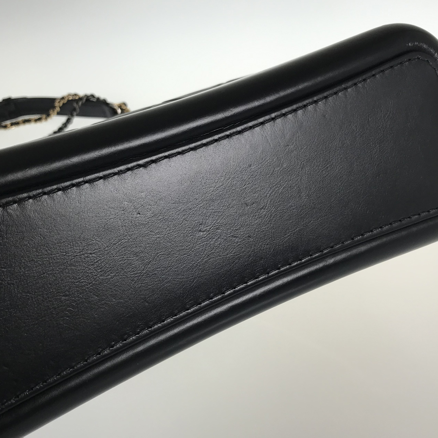 シャネル ショルダーバッグ