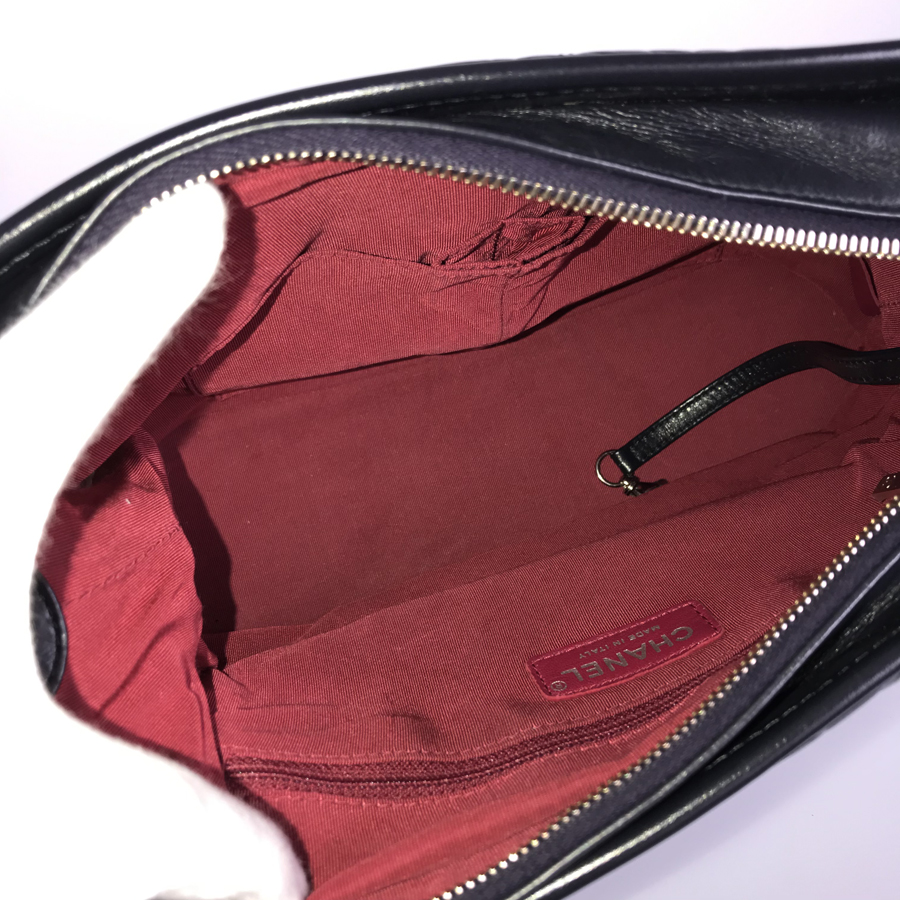 シャネル ショルダーバッグ