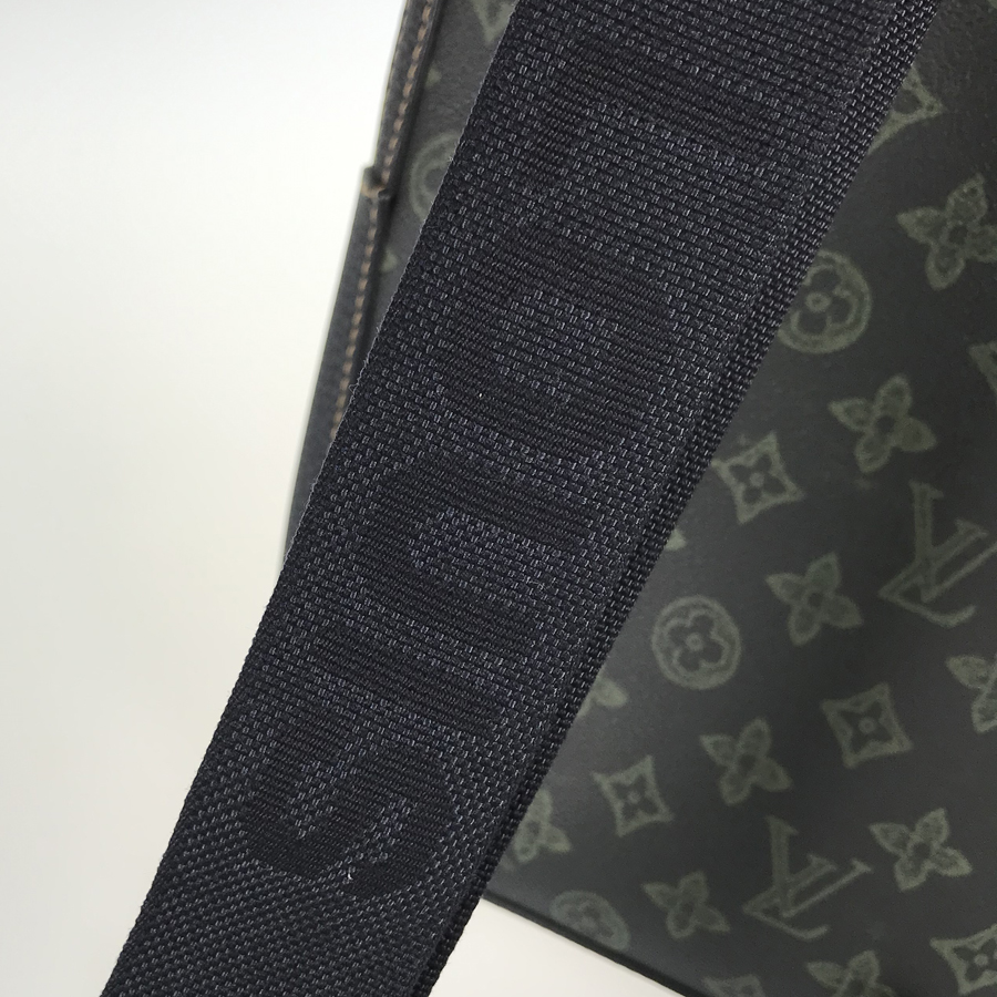 ルイ・ヴィトン ボディバッグ