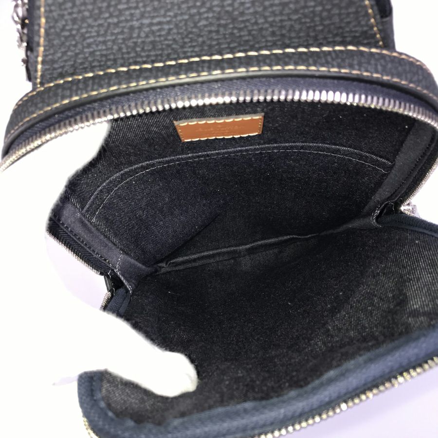 ルイ・ヴィトン ボディバッグ