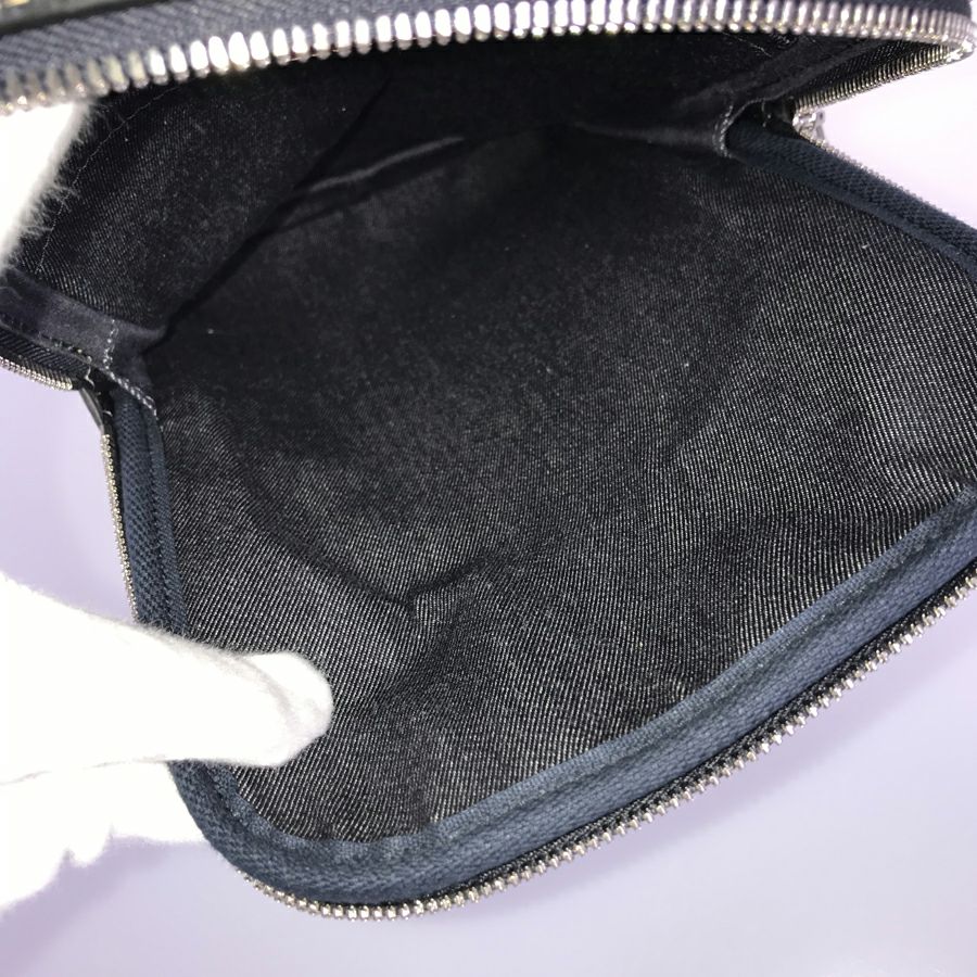 ルイ・ヴィトン ボディバッグ