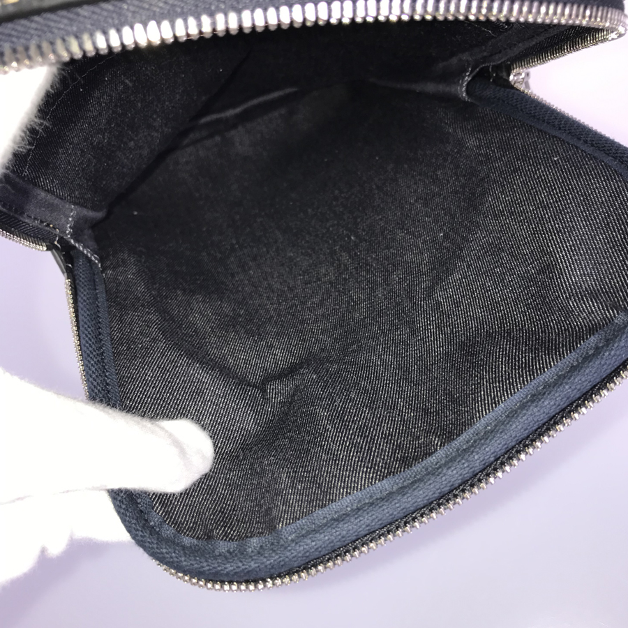 ルイ・ヴィトン ボディバッグ