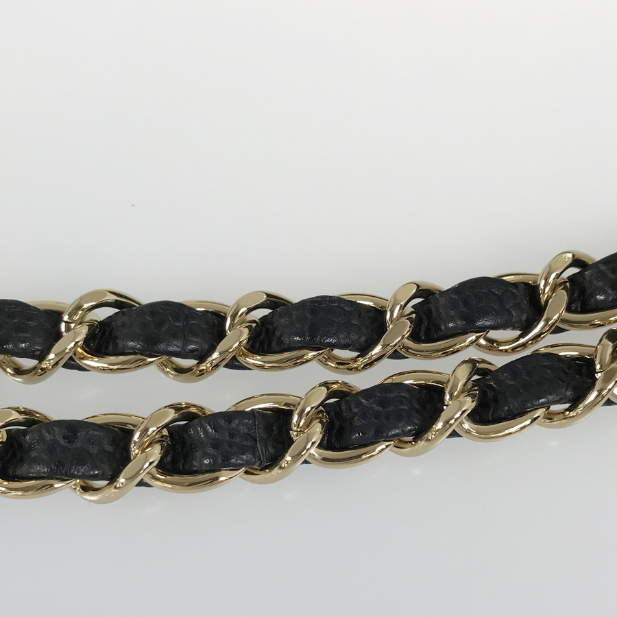 シャネル ショルダーバッグ